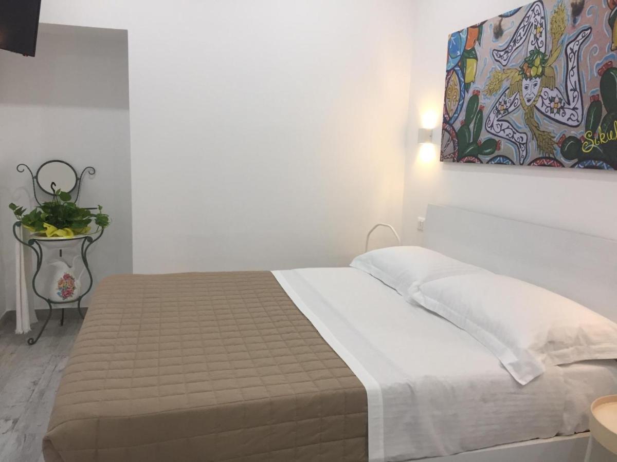 Bed and Breakfast Sikule Санта-Тереза-ди-Рива Экстерьер фото